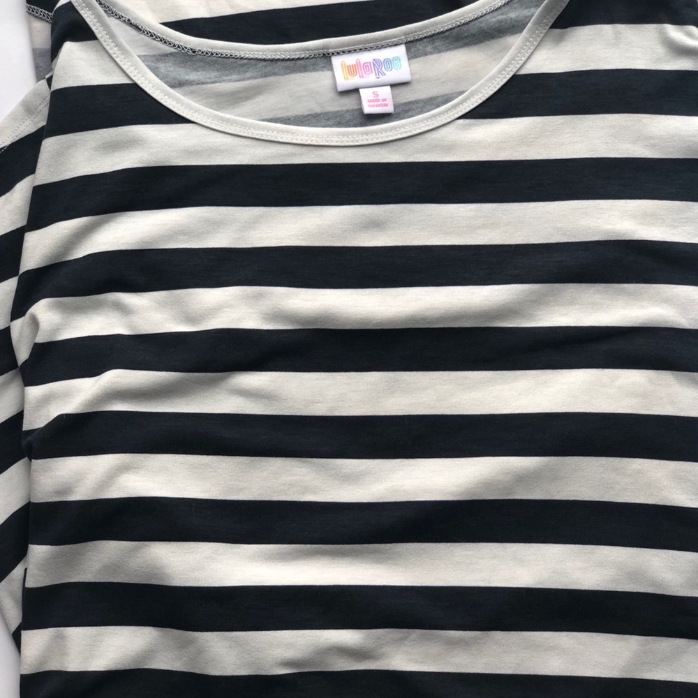 LuLaRoe Irma Size S